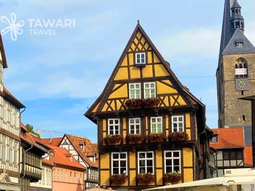 Visite village typique Basse-Saxe architecture locale Tawari Travel