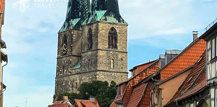 Monument place de village historique Basse-Saxe Tawari Travel