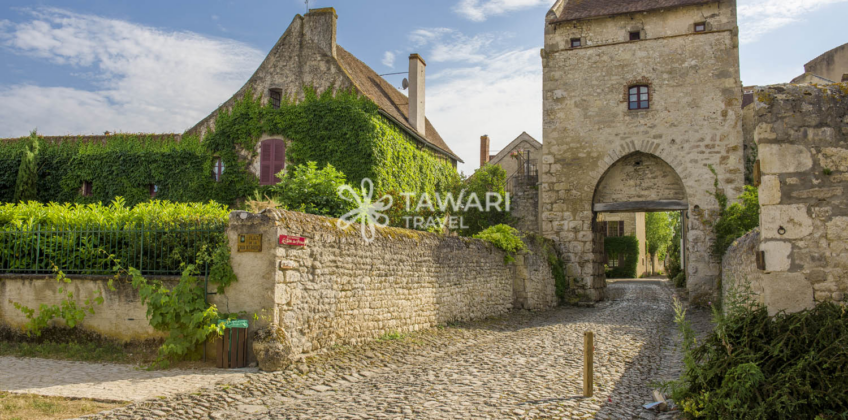 Charroux
