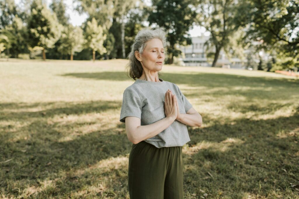 Senior Yoga Déconnexion détente Tawari